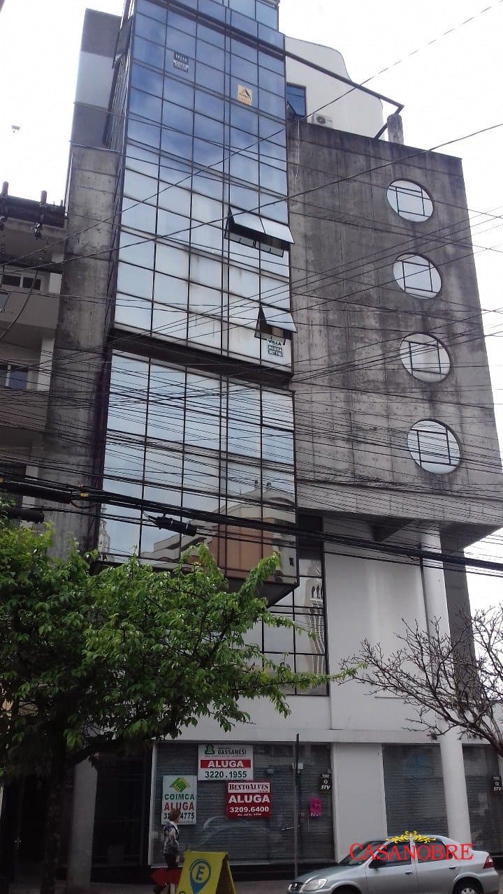 iR58ltSpj_28105ba4ec916b423.jpg