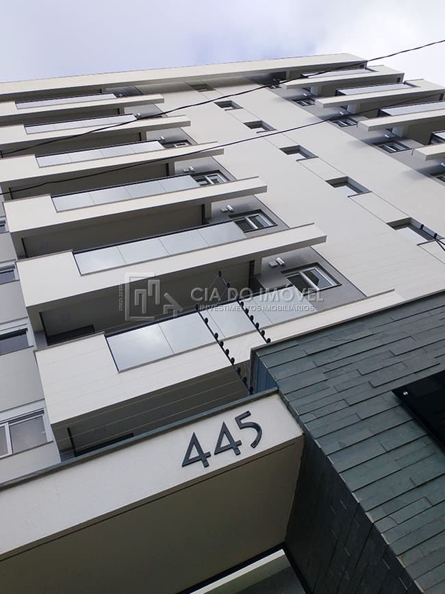 Apto novo, 3 dormitórios, 1 suíte, sacada gourmet no bairro Cristo Redentor