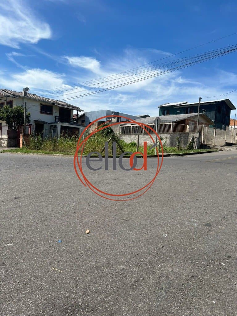 Ótimo Terreno Plano de Esquina - Excelente Localização!