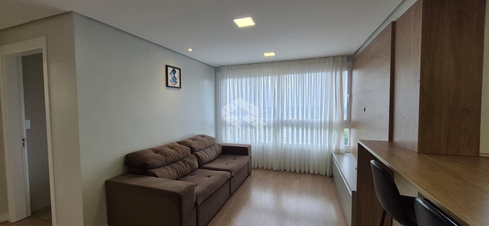 APARTAMENTO MOBILIADO COM 01 DORMITÓRIO E 01 VAGA DE GARAGEM NO RESIDENCIAL WYNN NO BAIRRO VILLAGIO IGUATEMI EM CAXIAS DO SUL