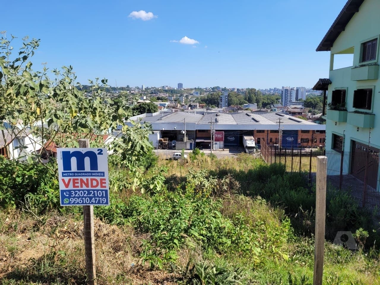 Terreno à venda no Bairro Colina Sorriso