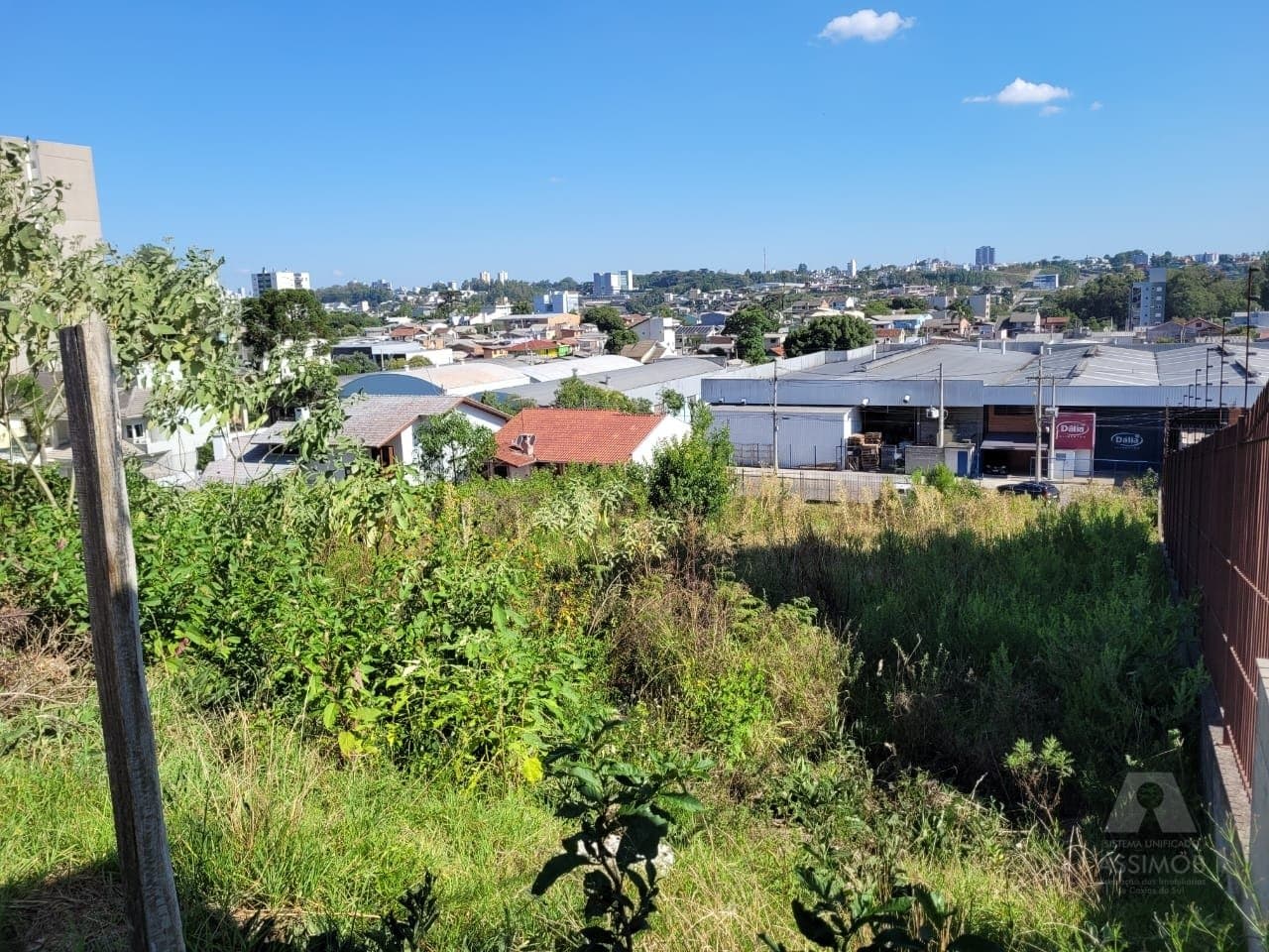 Terreno à venda no Bairro Colina Sorriso