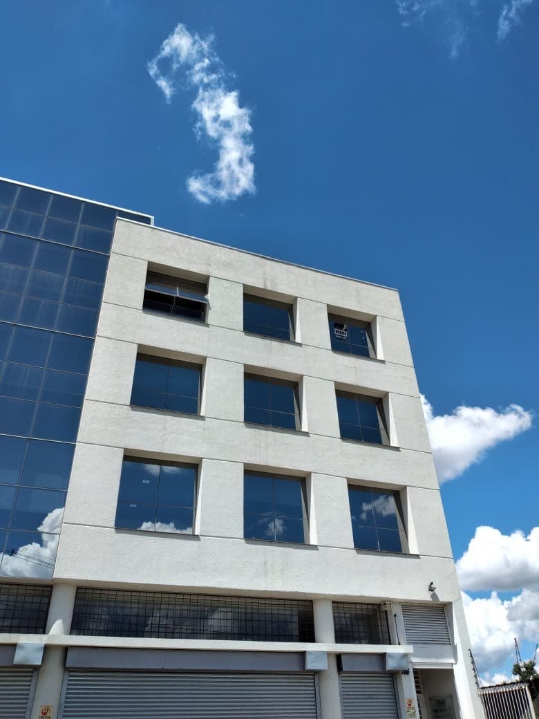 Edifício Cioato Comercial
