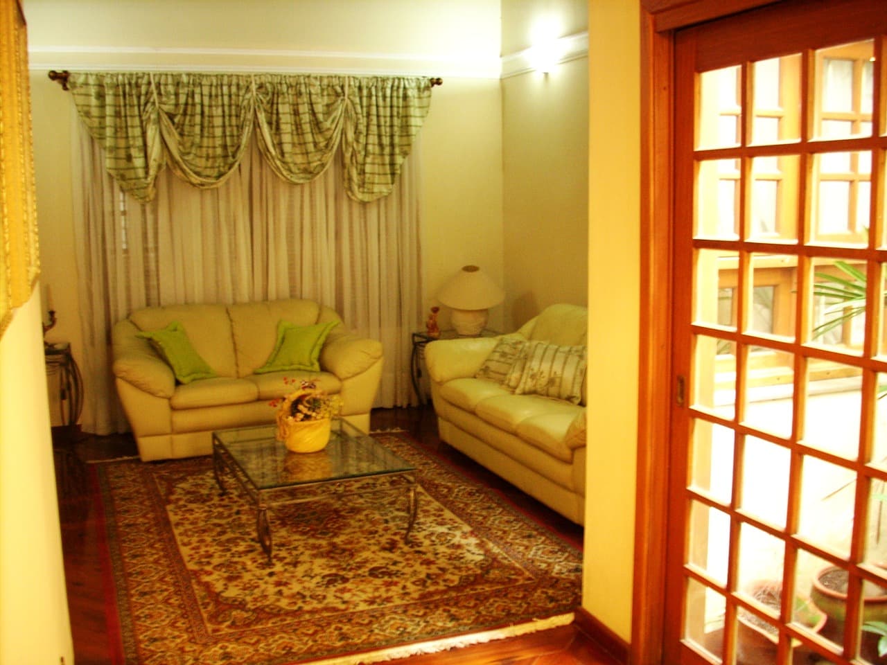 Venda de Casa em Canoas-RS, bairro Jardim do Lago