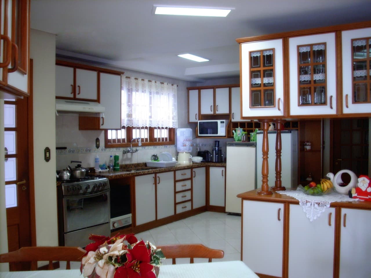 Venda de Casa em Canoas-RS, bairro Jardim do Lago