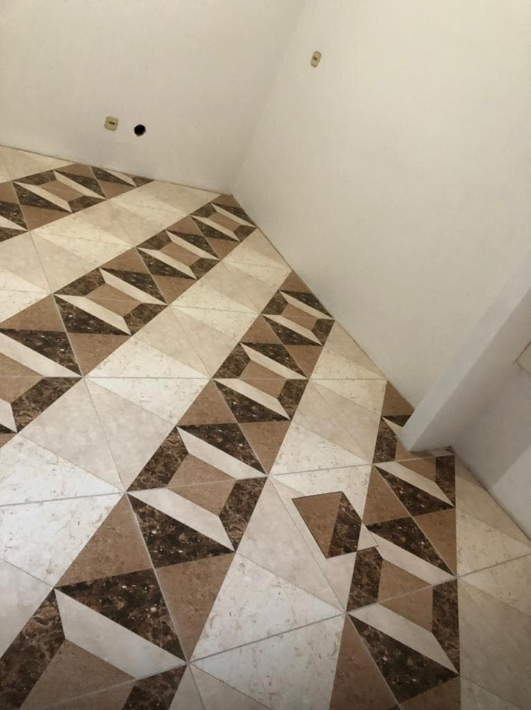 Venda de Apartamento em Caxias do Sul-RS, bairro Panazzolo