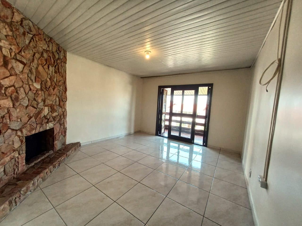Venda de Casa em Caxias do Sul-RS, bairro Jardim Itália