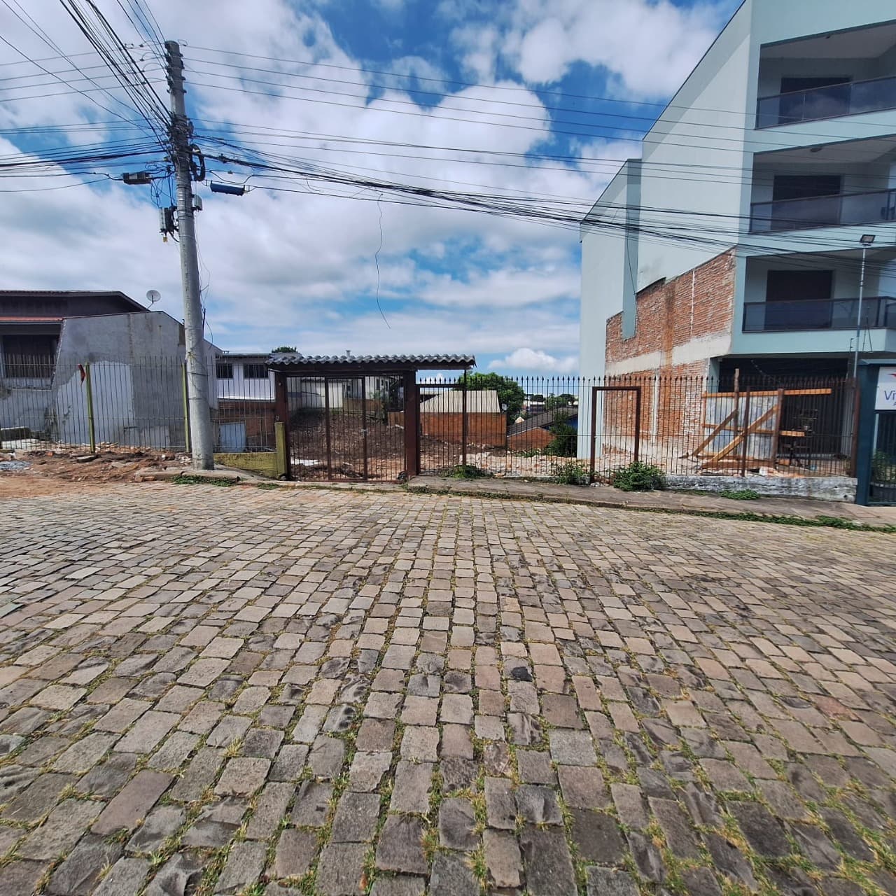 Venda de Terreno em Caxias do Sul-RS, bairro Rio Branco