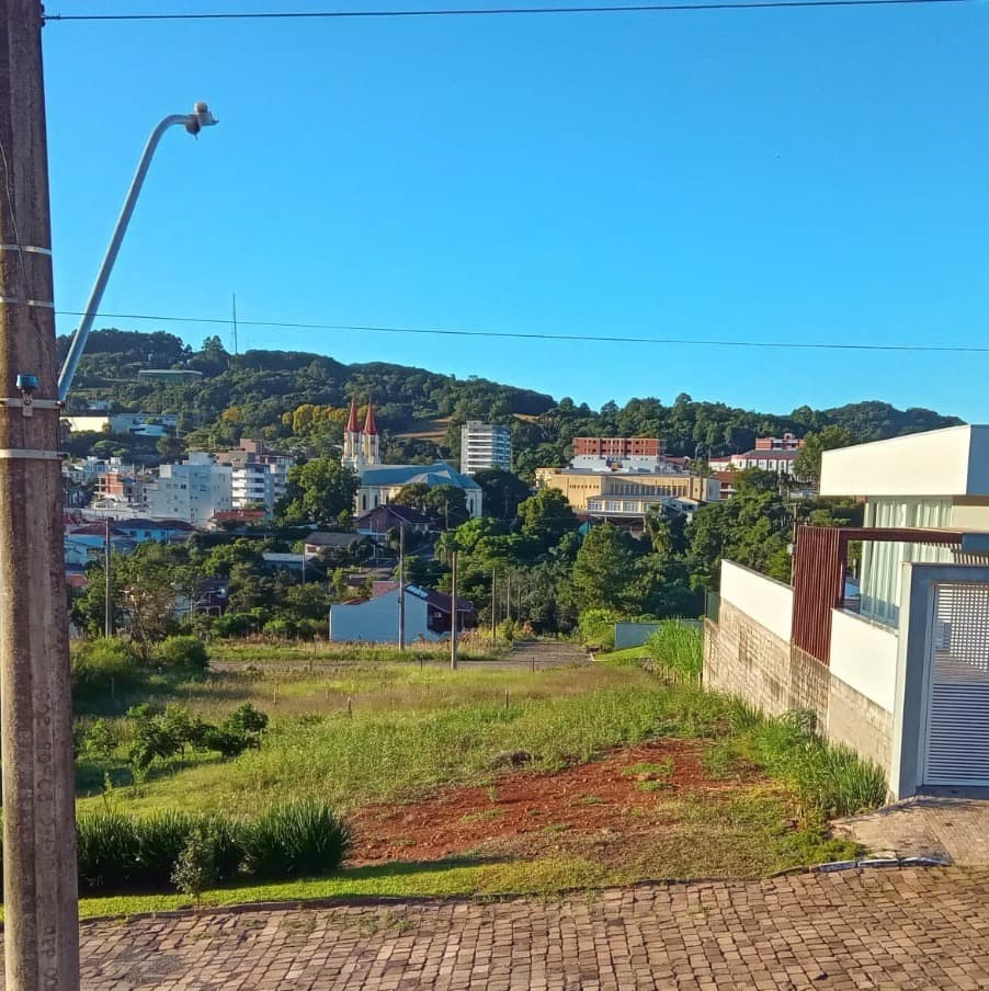 Venda de Terreno em Nova Araçá-RS, bairro Centro