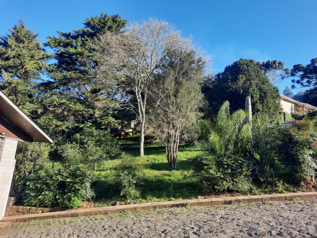 Venda de Terreno em Condomínio em Caxias do Sul-RS, bairro Linha 40