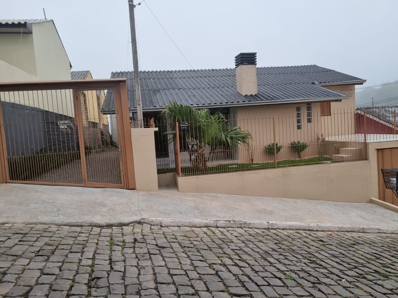 Venda de casa em Caxias do Sul, bairro Industrial