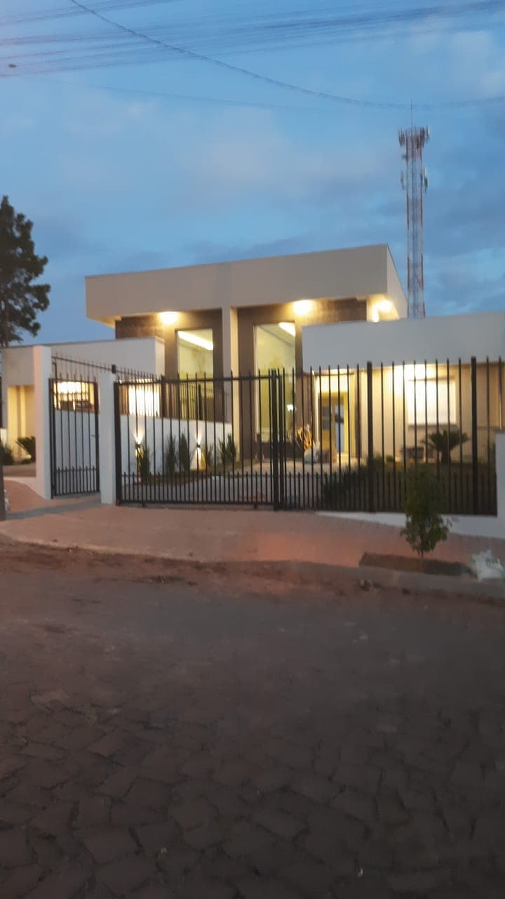 Venda de sobrado novo em Nova Petrópolis, bairro Vila Germânica
