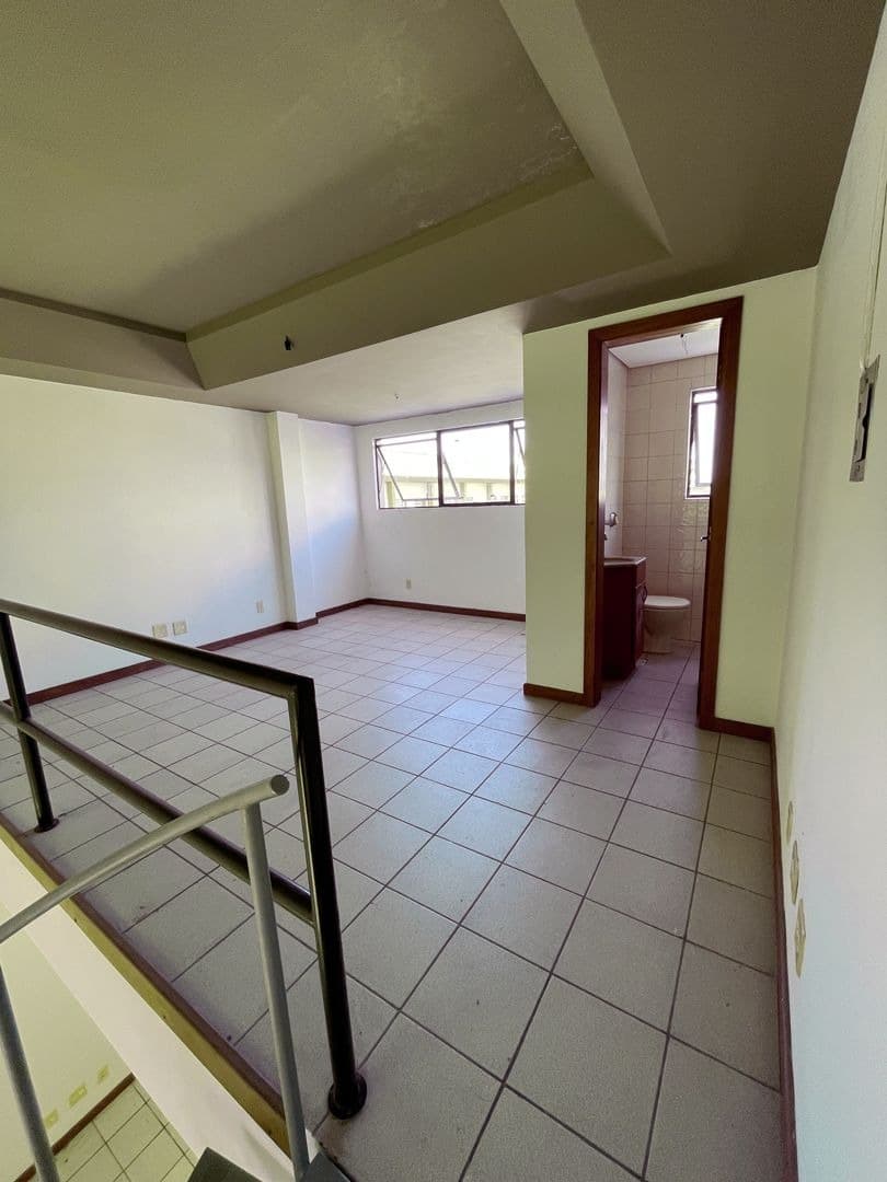 Venda de sala comercial em Caxias do Sul, bairro Pio X