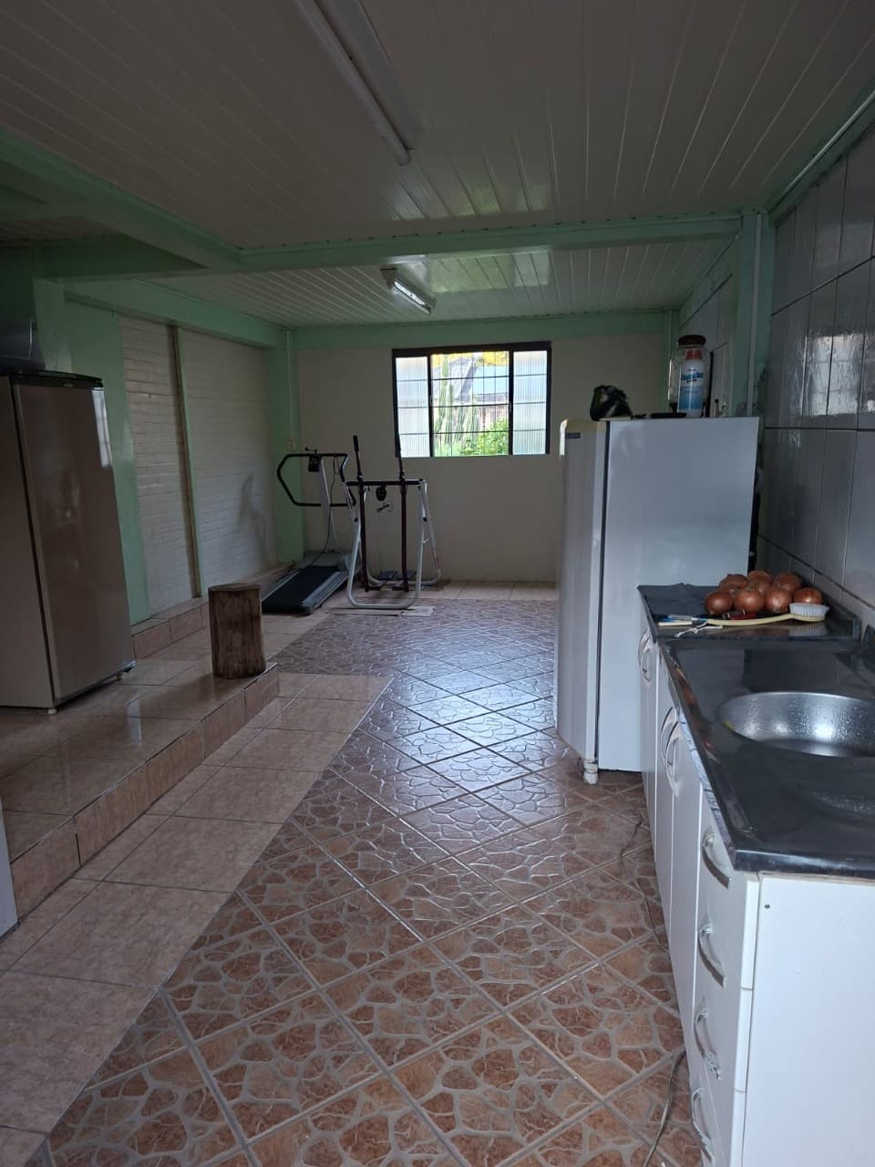 Casa á venda em Caxias do Sul, bairro Cidade Nova