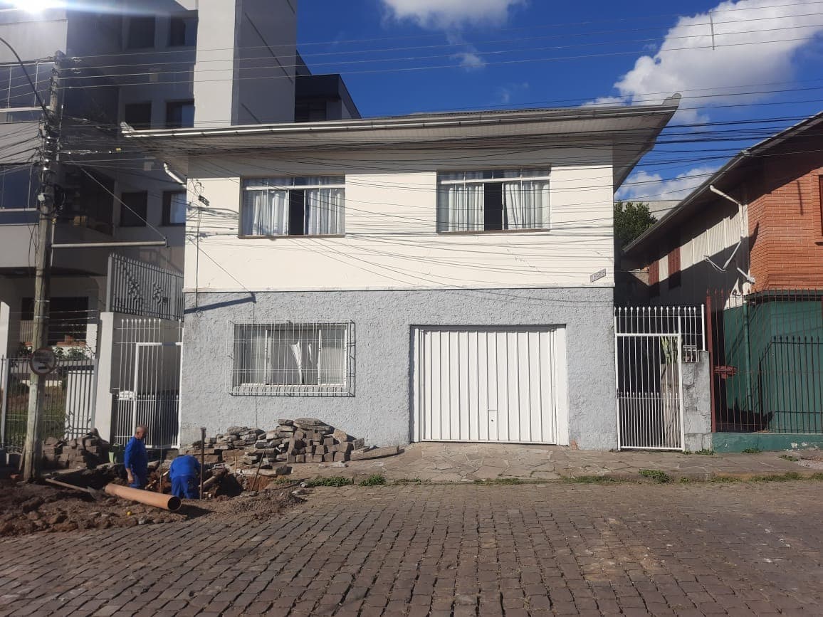 Casa a venda em Caxias do Sul, bairro Santa Catarina