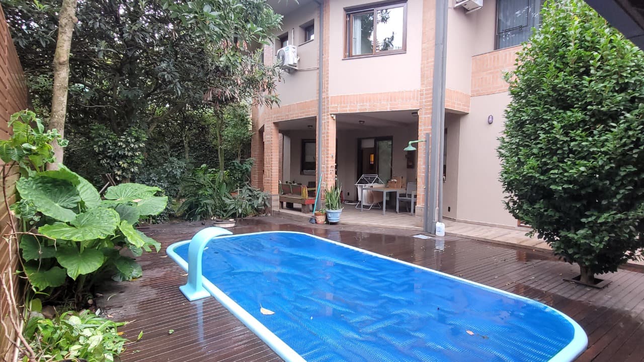 Casa a venda em Caxias do Sul, bairro Petrópolis
