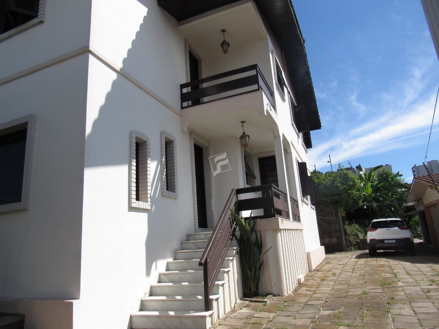 Aluguel - Casas - 2 dormitórios - Rio Branco - Caxias do Sul - RS